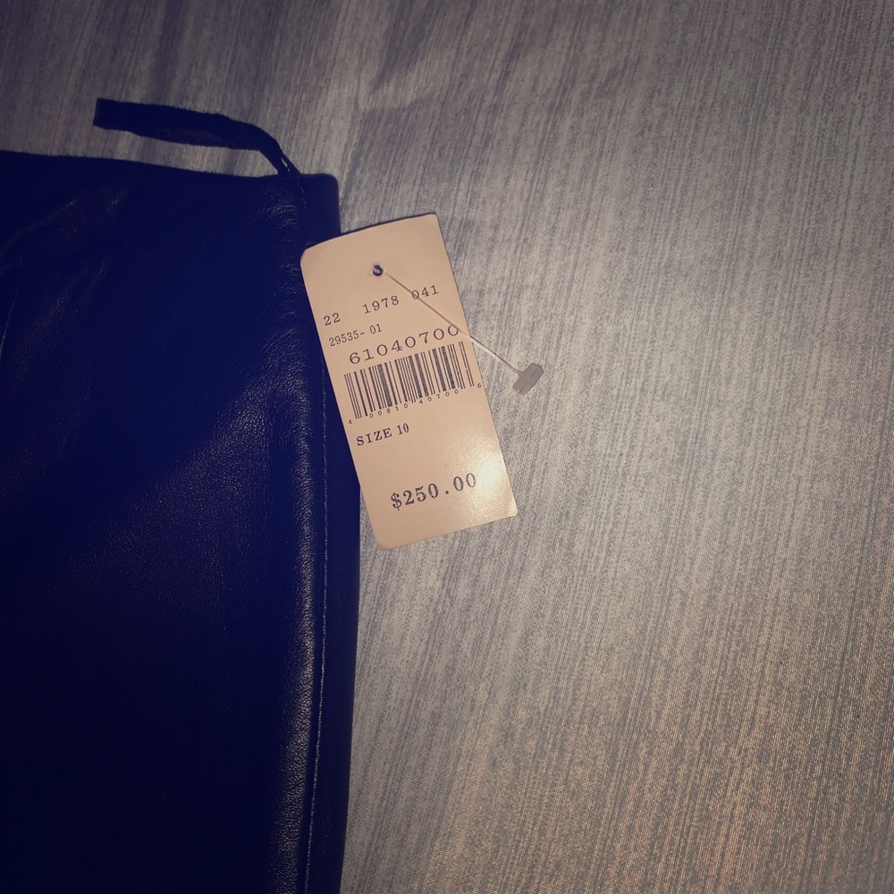 Women’s Wilson’s leather pants